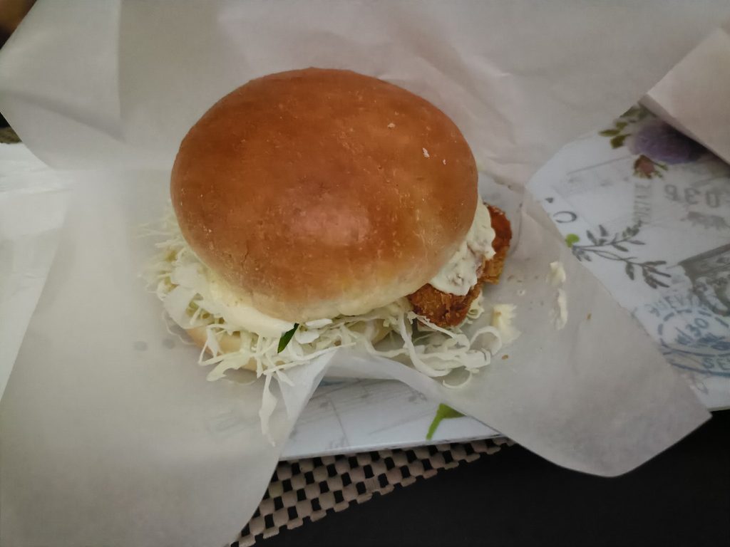 鯛カツバーガー写真